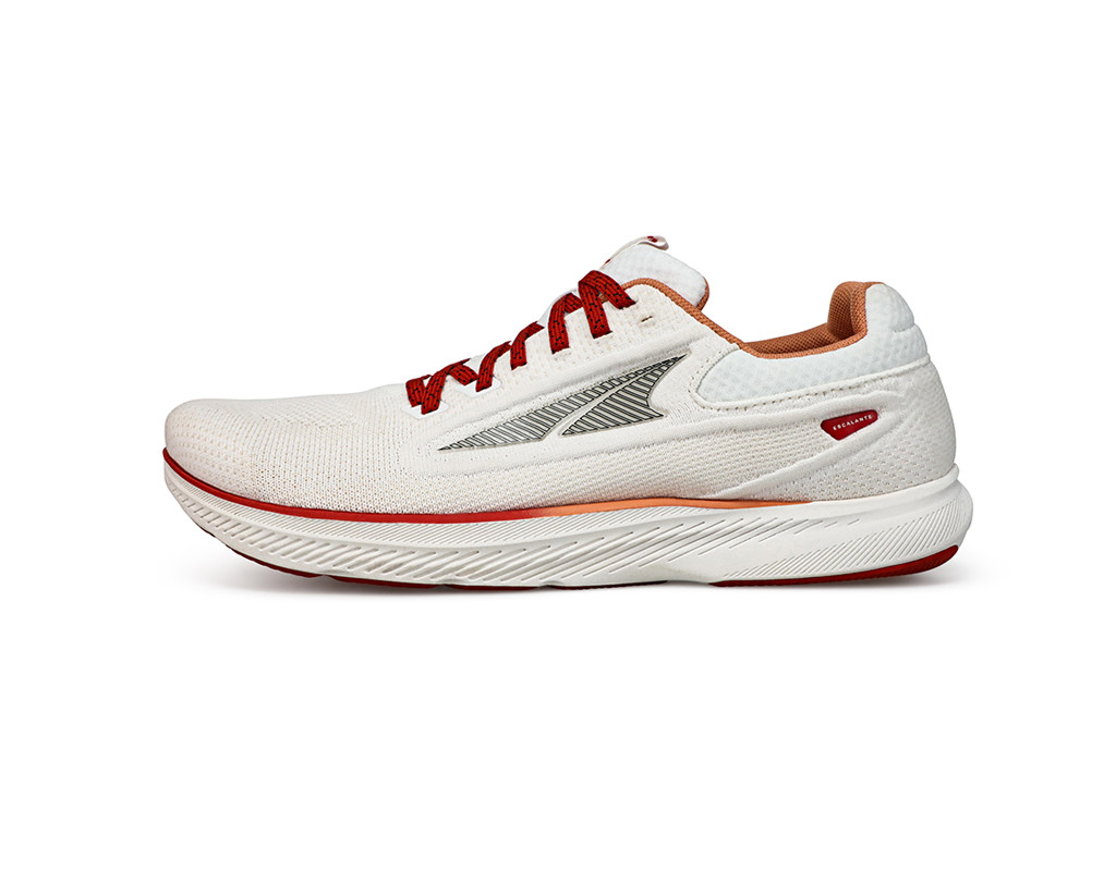 altra running shoes escalante