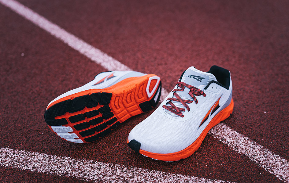 altra running store